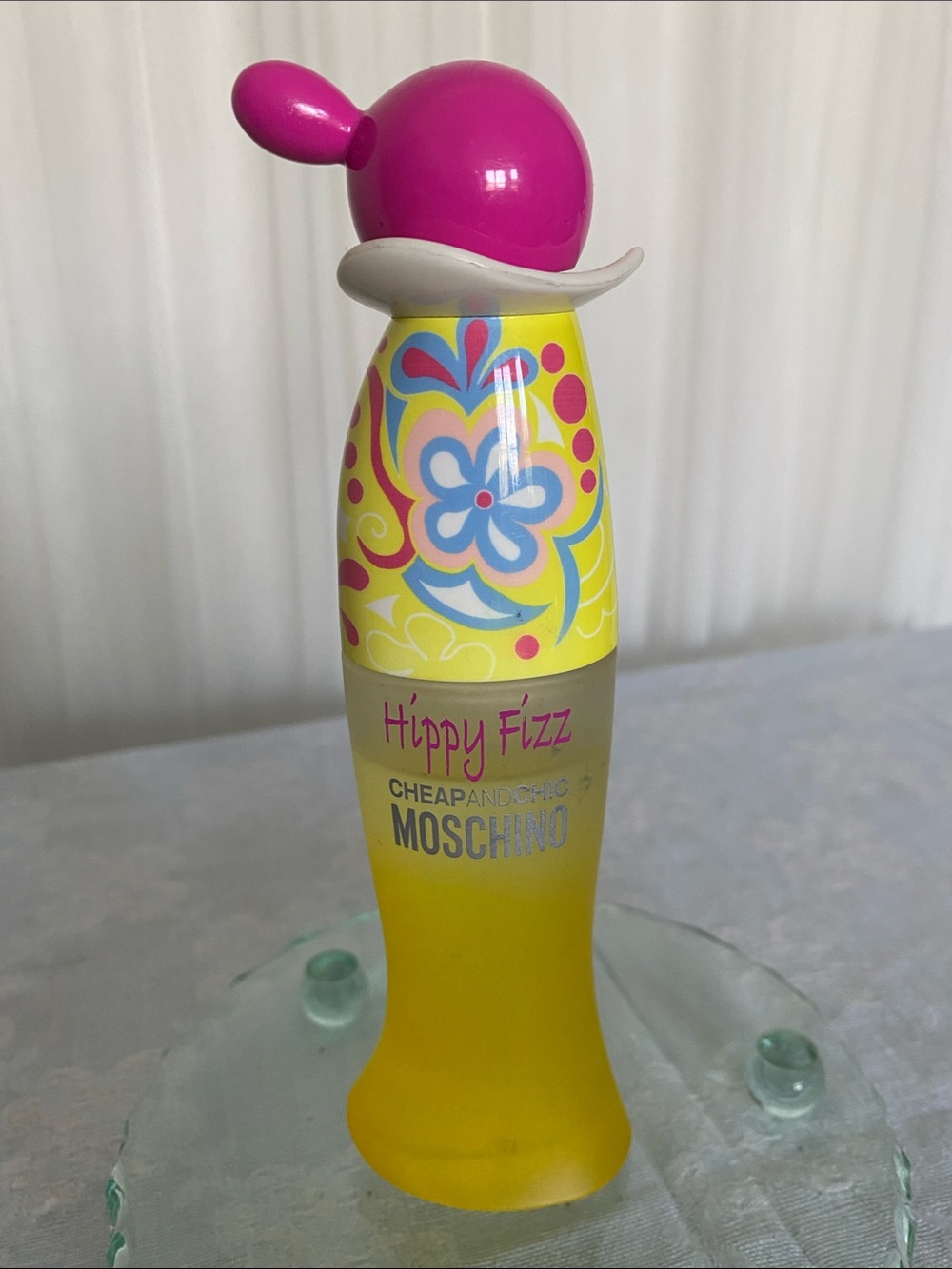 Moschino Women's Hippy Fizz Bottle in Pink, Yellow & Blue 50ml eau de toilette